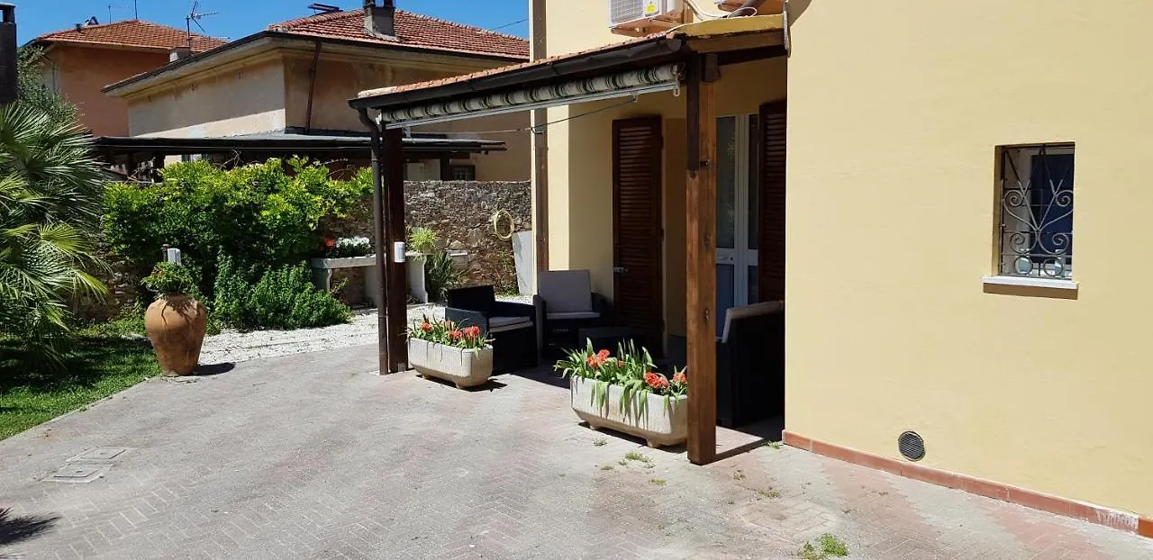 *** Bed & Breakfast Villa Il Lauro Pisa Italien