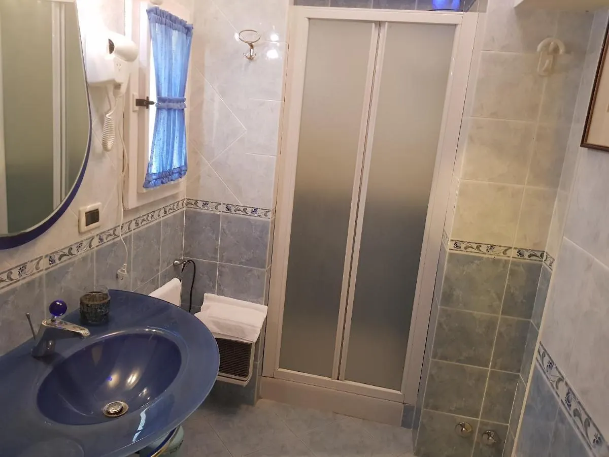 *** Bed & Breakfast Villa Il Lauro Pisa Italy